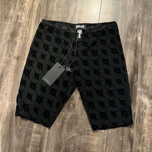 Darker Wavs Shorts